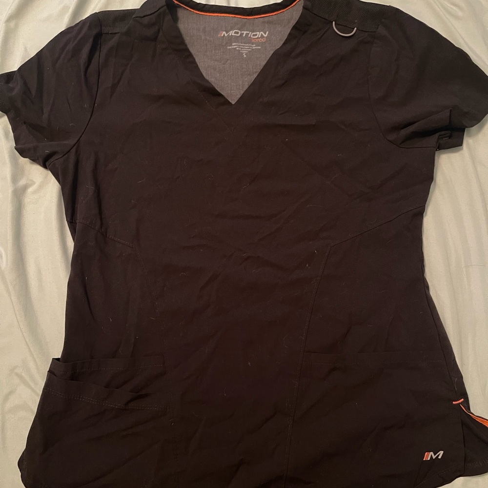 Size small black scrub top
